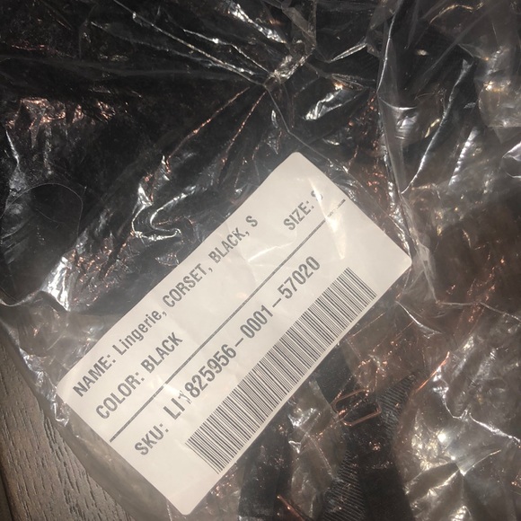 SAVAGE X FENTY CORSET  | NWT ✨ - Picture 2 of 4